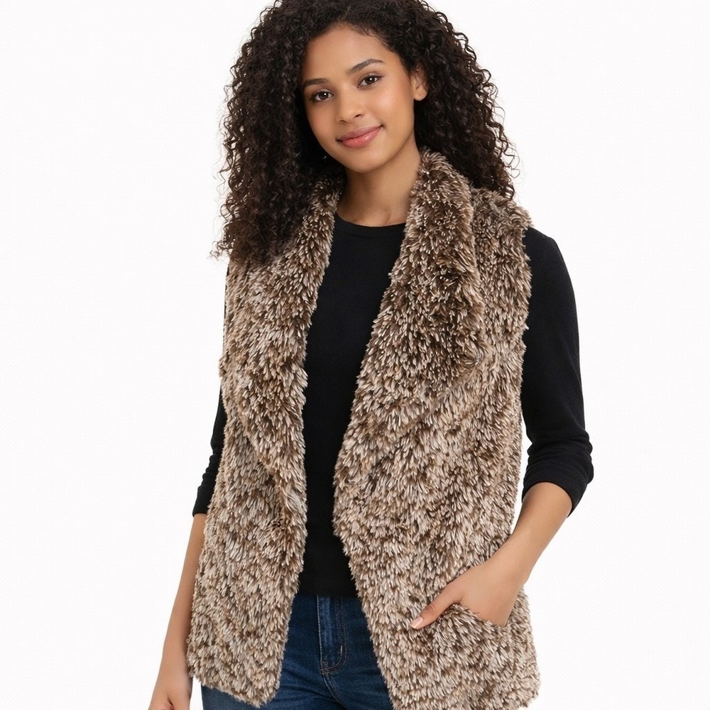MARLEYLILLY Size Small Shaggy Faux Fur Open Front Vest with Pockets and Lapels